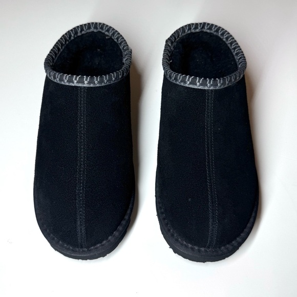 Bearpaw Womens Tabitha Cow Suede Black Slippers Size- 9 - Picture 2 of 11